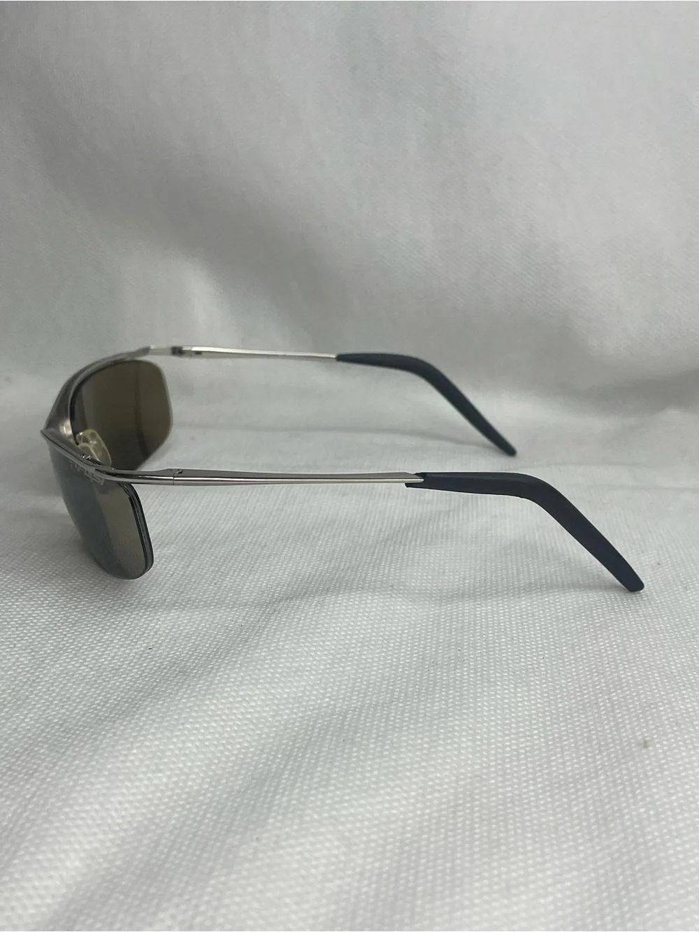Tifosi RIDGE Polarized Activewear Sunglasses Champagne Lens Metal Frame T-F600